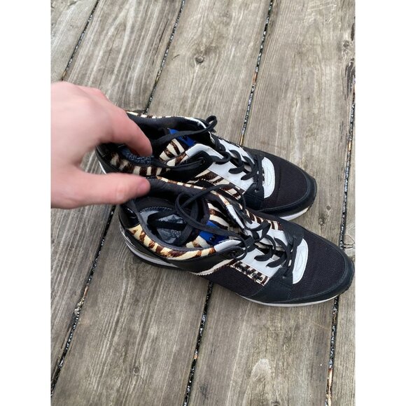 Michael Kors Women's Georgie Platform Sneakers - Black White Size 8.5 W 7 M - Picture 5 of 9